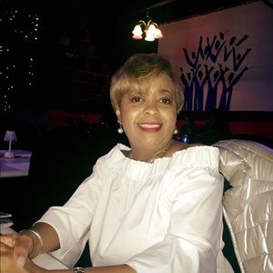 Meet your Posher, Carolyn
